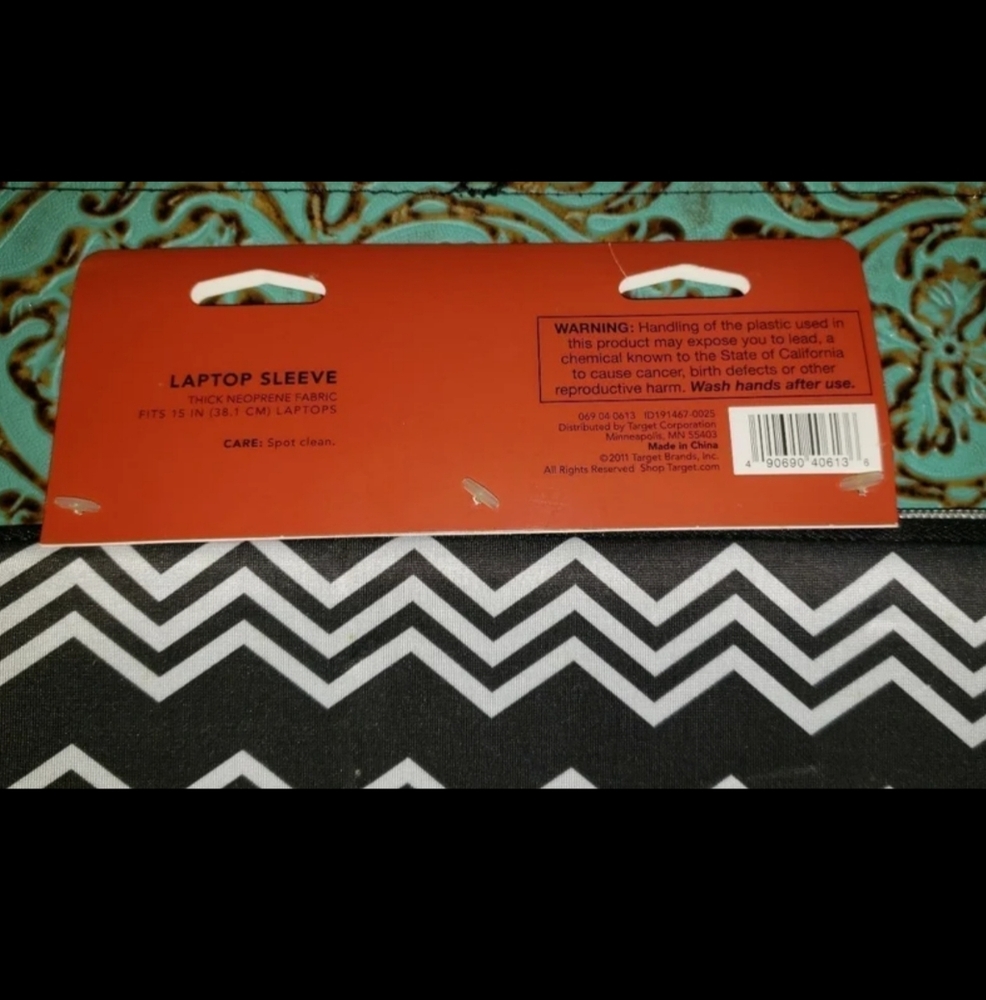 Missoni For Target Laptop Sleeve - Picture 9 of 10